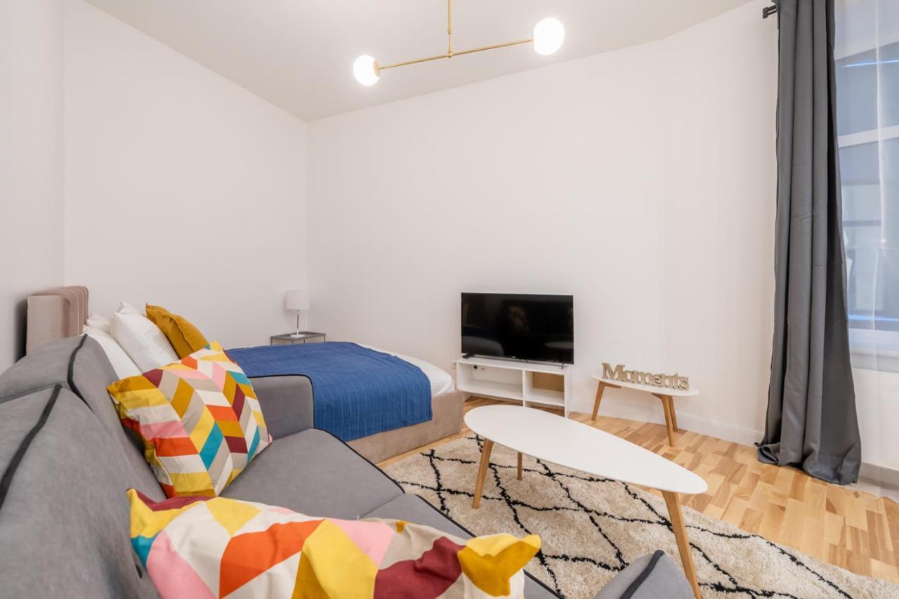 Lacplesa24 - Modern Studios In Riga City Center Kültér fotó